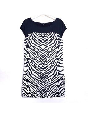Express Zebra Print Black & White Short Sleeve Shift Dress Women's Size XS